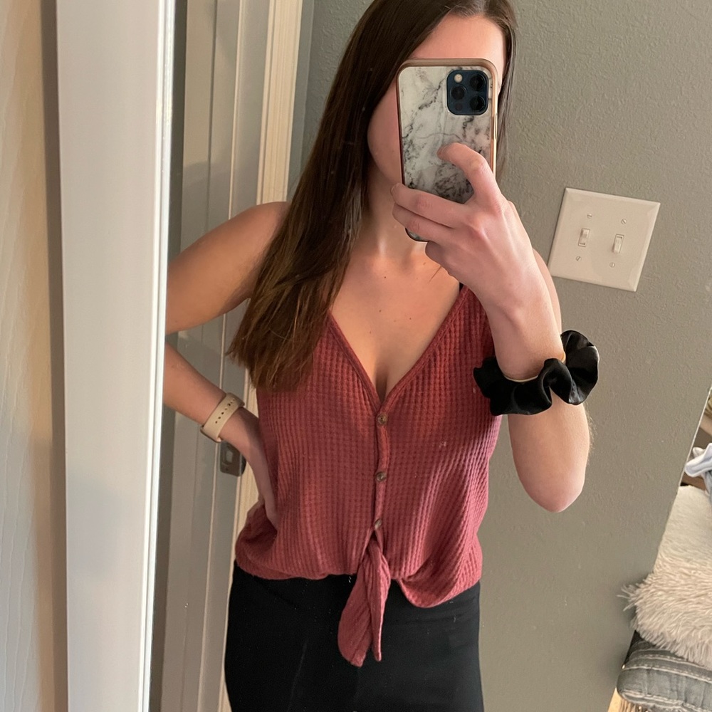 Pink tank top